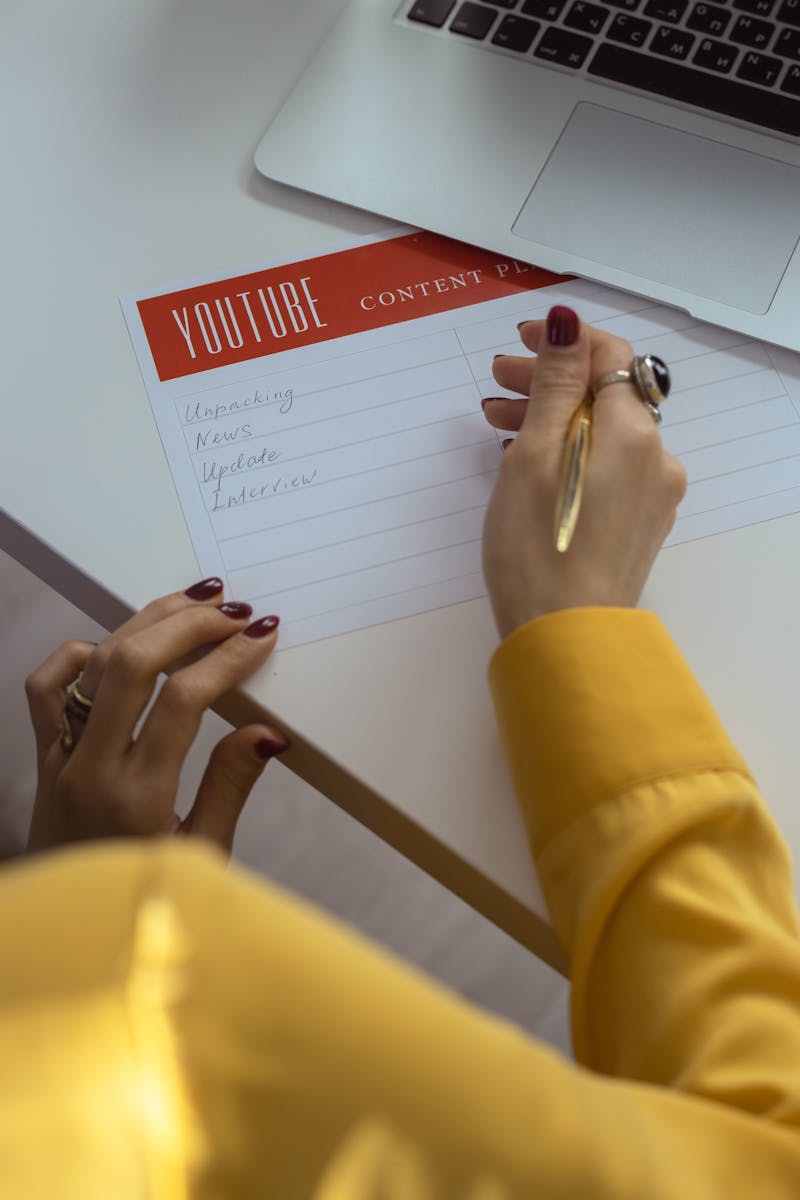 Make Money On YouTube Without Showing Your Face